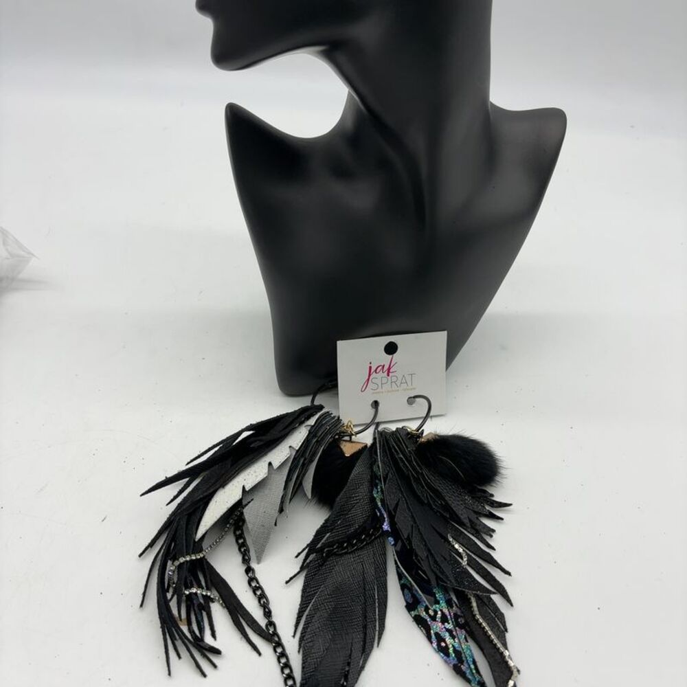 unknown brand Mega Mic Drop Earrings